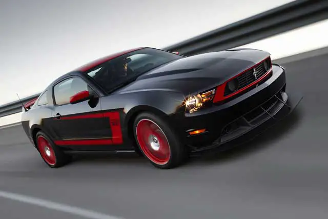 5 лучших и худших Ford Mustang всех времен: №5.  2012 Мустанг BOSS 302 Лагуна Сека