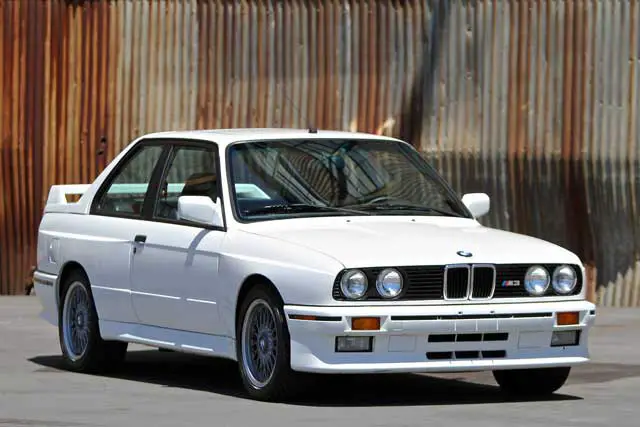 10 лучших автомобилей BMW M всех времен: E30 M3