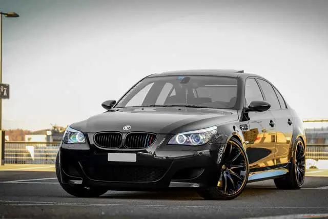 10 лучших автомобилей BMW M всех времен: E60 M5