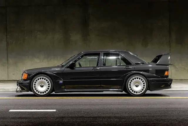 10 лучших автомобилей Mercedes-Benz всех времен: 1983 г.