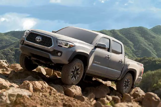 The Top 10 Best-Selling Pickup Trucks in the U.S. in 2019: #4. Toyota Tacoma