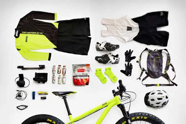 8 Tips for Beginner Mountain Bikers: Use All Safety Gear