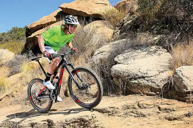 8 Tips for Beginner Mountain Bikers: Shift Your Weight Forward
