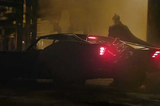 Бэтмен (2022) Бэтмобиль