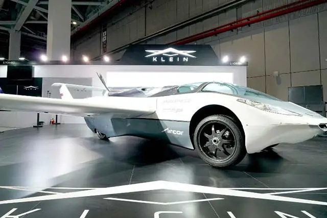 Coolest Real-Life Flying Cars: 3. Klein Vision AirCar